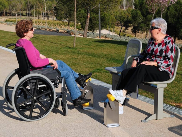 7135 Bank met dubbele pedalen