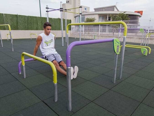 7428 Quadrilateral dip