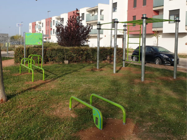 7477 2 7477 Set STREET WORKOUT 6 posts