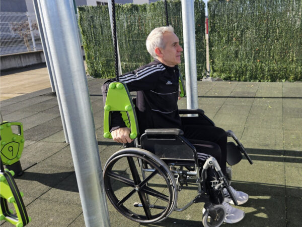 7491 NIEUW: Cross Training Box met kettlebells en ropes