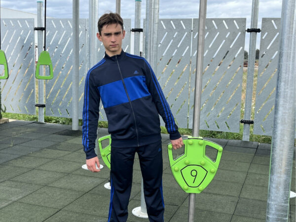 7492 NIEUW: Cross Training ZIG ZAG met 3 kettlebells