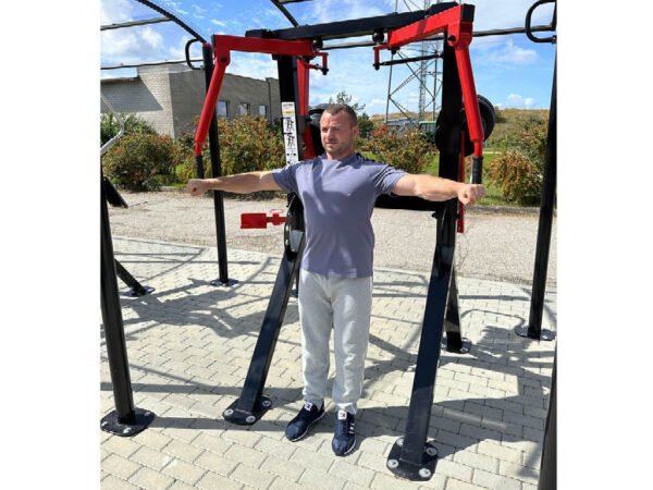 R02 Rear Shoulder Deltoid machine