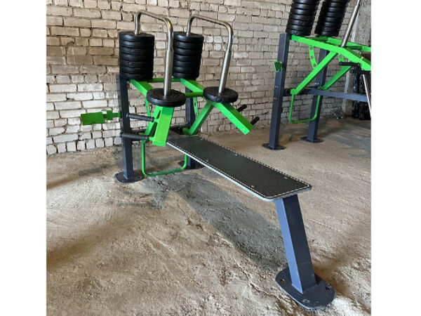 R12 Bench Press machine