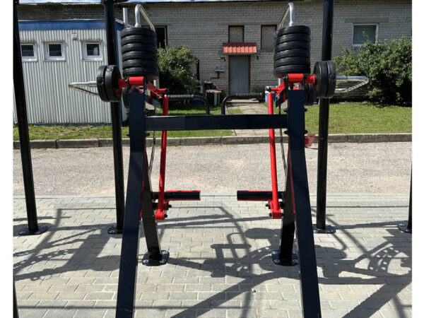 R20 Standing Leg Extension machine